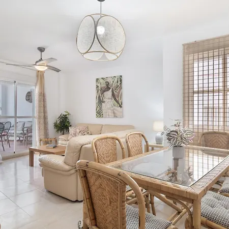 Apartment Refugio Atalaya Piscina Y Parking