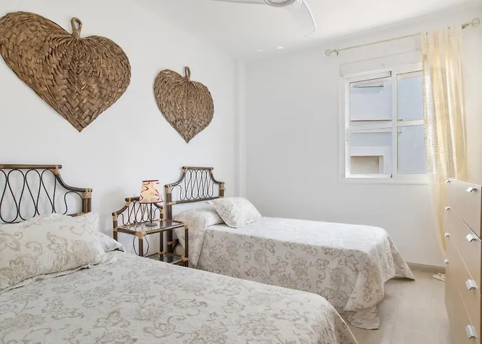 아파트 Refugio Atalaya Piscina Y Parking 콘일데라프론테라